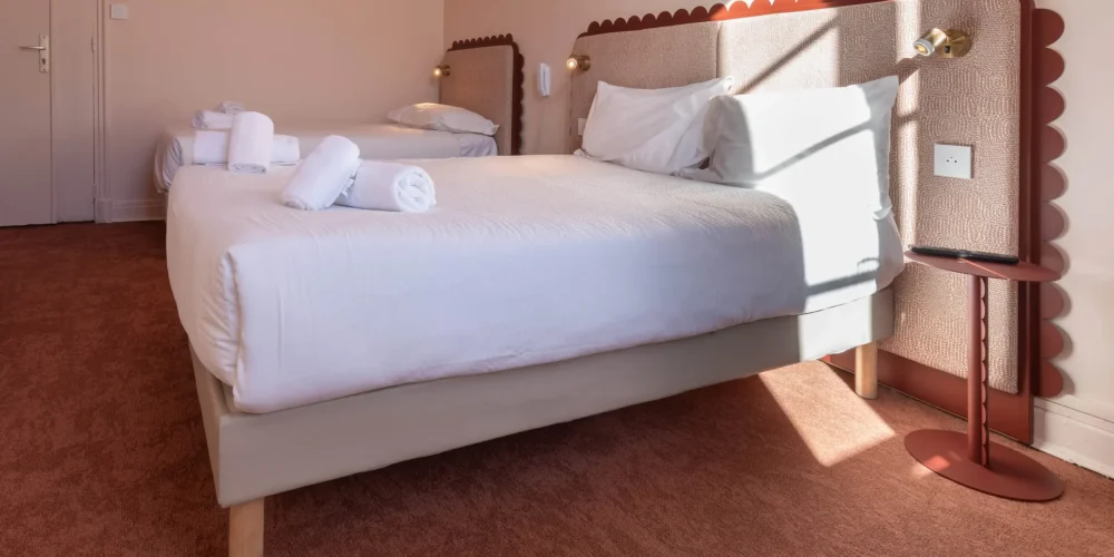 hotel-louvia-menton-chambre-TRIPLE SOLEIL