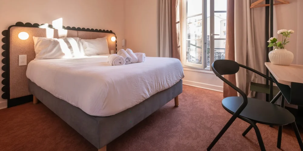 hotel-louvia-menton-chambre-superieure